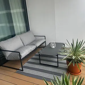 https://27-metrw-szczcia.kolobrzeghotels.com